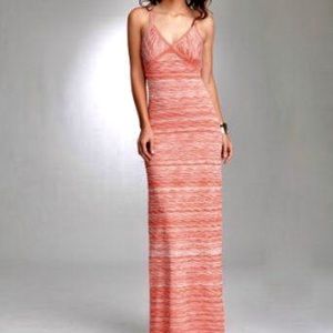 Bebe wave stitch maxi dress in Sand color